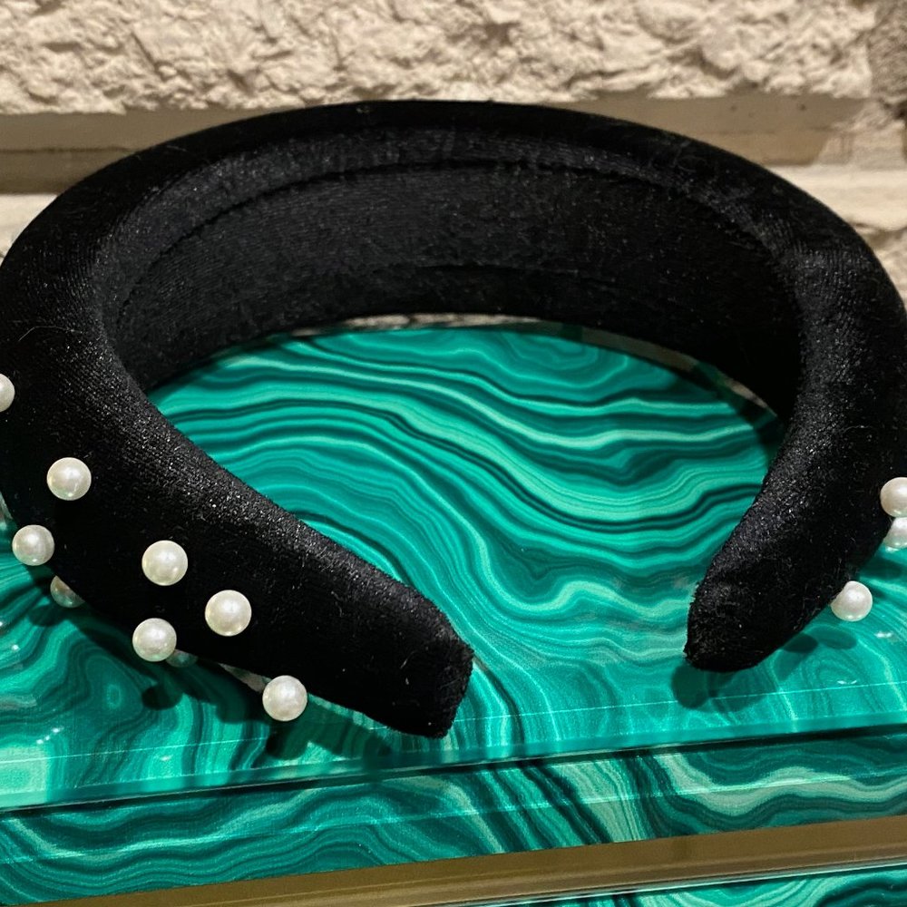 HERE FOR IT HEADBAND by 8 Other Reasons - Picture 6 of 11